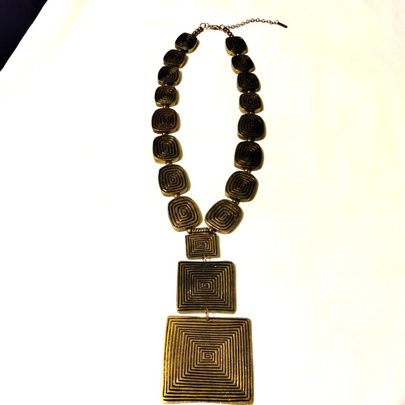 Iris Apfel & Bajalia Gold Toned Geometric Chunky Statement Necklace - Picture 2 of 12